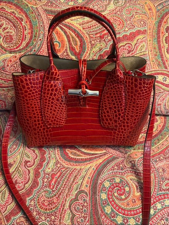 Longchamp Handbags - Longchamp Red Croc-Embossed Shoulder Tote